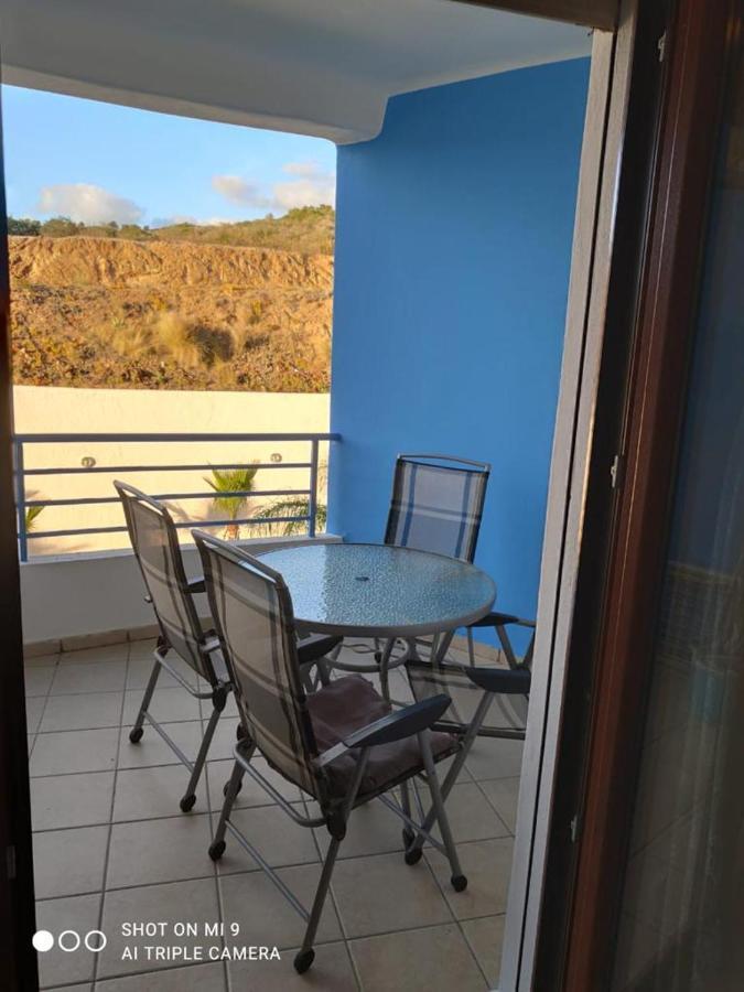 Studio Avec Piscine Et Wifi A Cabonegro Cabo Negro Dış mekan fotoğraf